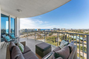 Top floor with 2 King Masters and Water Views
